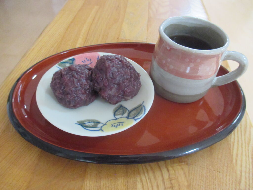 秋のお彼岸に寄せて 〜特製、伝統の「手作りおはぎ」〜